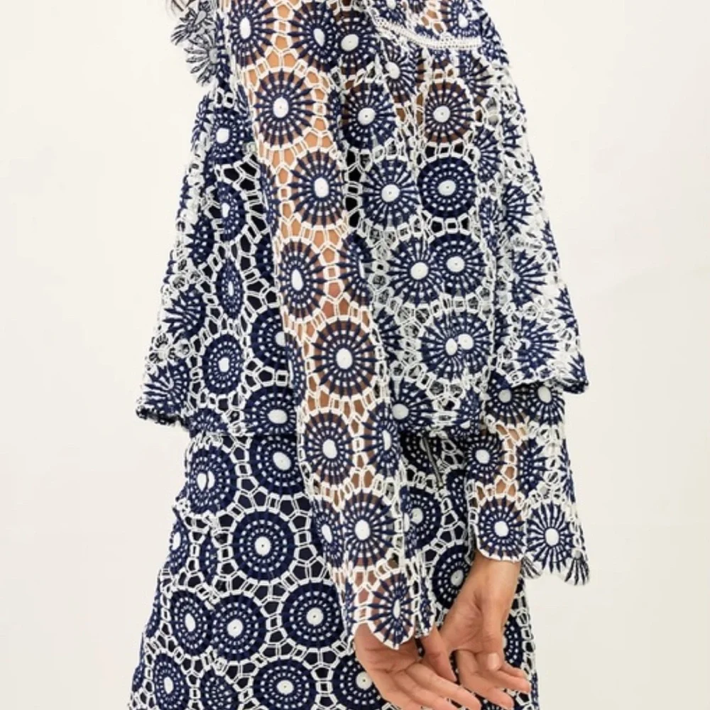 Anthropologie En Saison embroidered long sleeve crochet set. - Picture 2 of 5